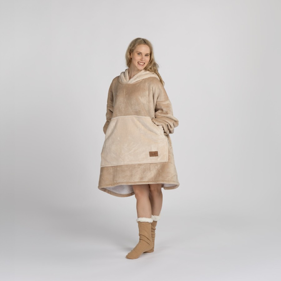Hoodie odeja Svilanit Sandy Charm + darilo: nogavice
