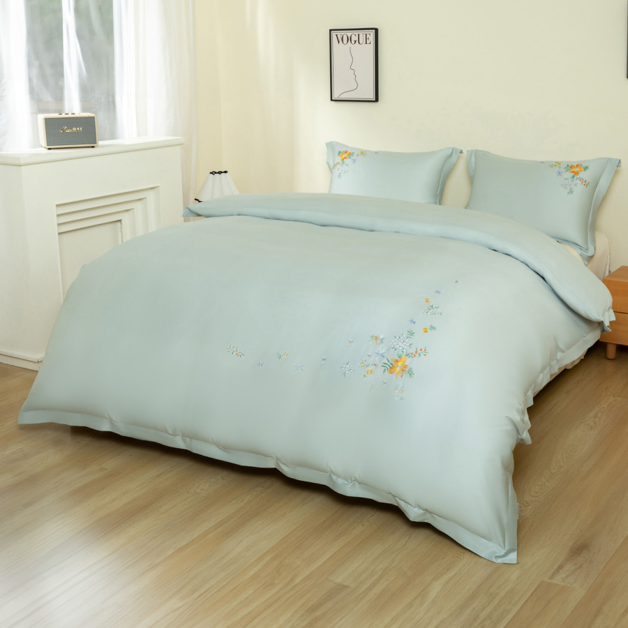 Svilanit bombažno-satenasta PREMIUM posteljnina  Molly